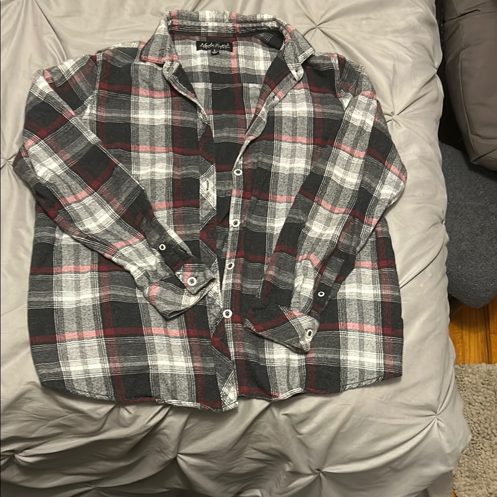 Black and Red Plaid Flannel Top with Long Sleeves and Soft Material